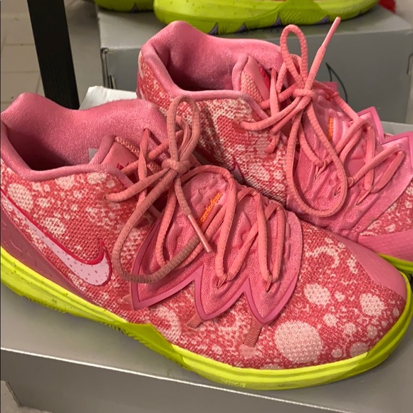 Kyrie 5 - Picture 3 of 6